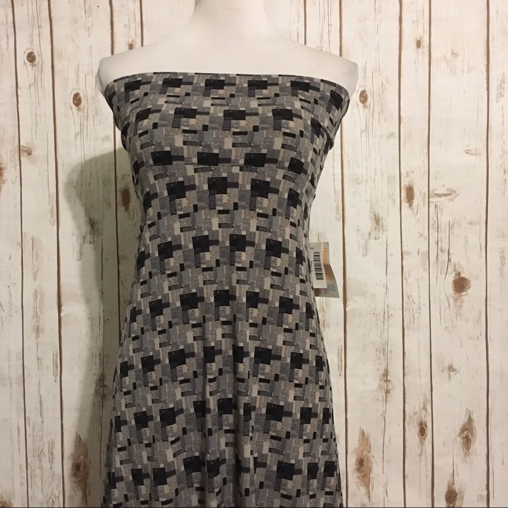 Geometric Print Maxi - Picture 2 of 4